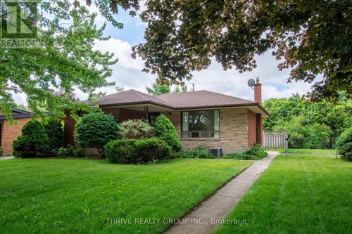 65 Tewksbury Cres, London, ON, N5V2M9 | Card Image