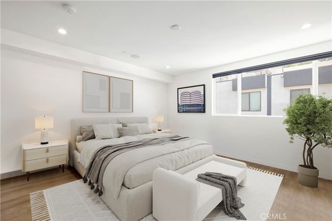 En Suite Bedroom #2 - Level Three | Image 16