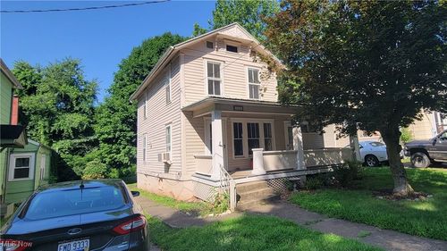 517 8th Street, Marietta, OH, 45750 | Card Image