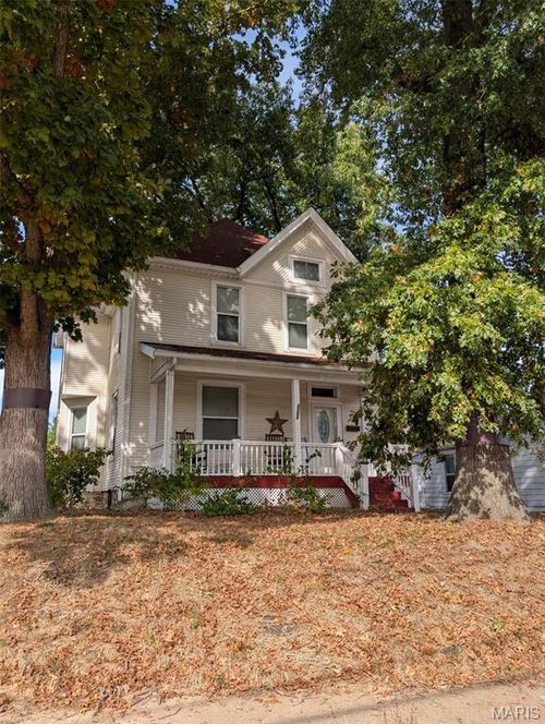 3302 College Ave, Alton, IL, 62002-4804 | Card Image