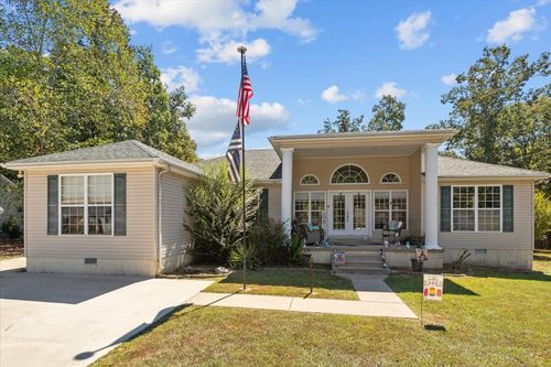 380 Station Dr, Waverly, TN, 37185-1897 | Card Image