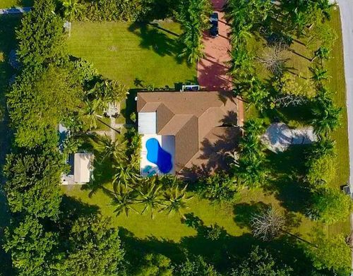 9117 Mandarin Blvd, Loxahatchee, FL, 33470-2690 | Card Image