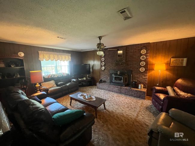 Living Room | Image 12
