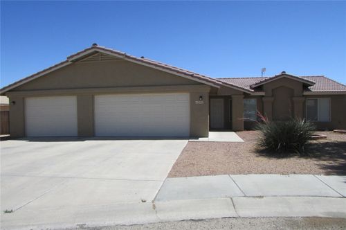 2402 E Prickly Pear Dr, Mohave Valley, AZ, 86440-8580 | Card Image