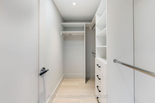 37 Kenilworth Ave, House other with 4 bedrooms, 6 bathrooms and 1 parking in Toronto ON | Image 47