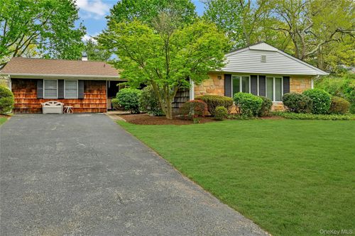 54 Marwood Pl, Stony Brook, NY, 11790-2926 | Card Image