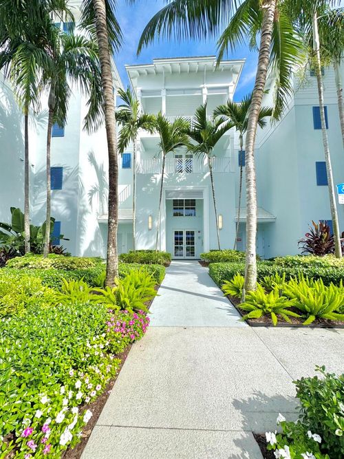 341-341 Bay Colony Dr N, Juno Beach, FL, 33408-2143 | Card Image