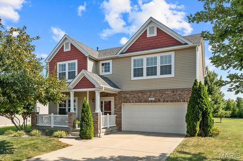 3841 Winward Way Dr, Swansea, IL, 62226-7584 | Card Image