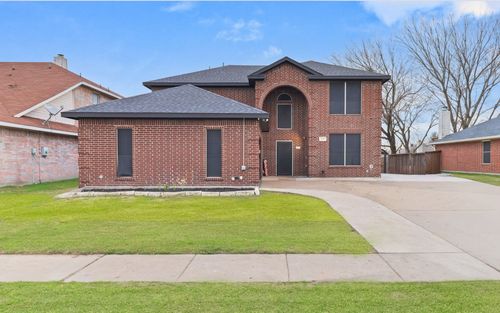 920 Red Oak Trl, Cedar Hill, TX, 75104-3180 | Card Image