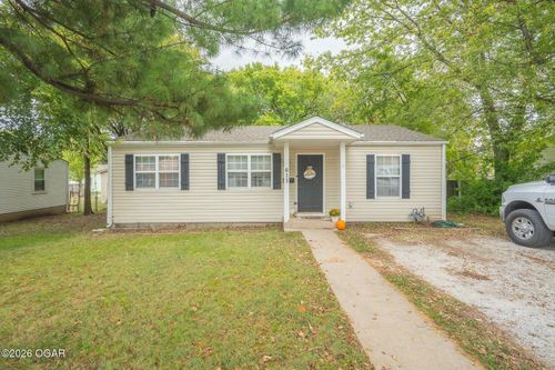 611 S Forest Avenue, Joplin, MO, 64801 | Card Image