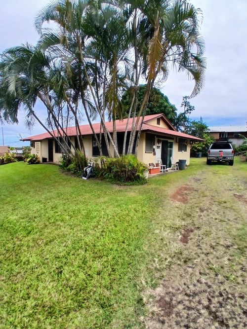 18 Kauiki St, Hana, HI, 96713 | Card Image
