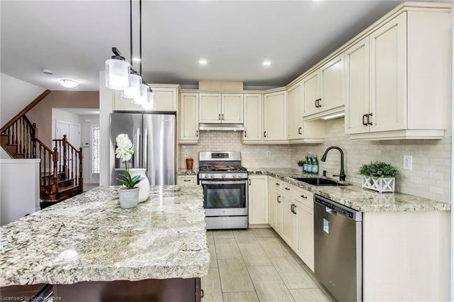 7 Grandstand Dr, House other with 3 bedrooms, 3 bathrooms and 4 parking in Binbrook ON | Image 11