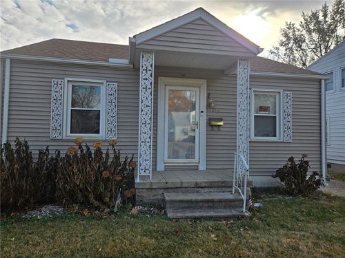 1213 W Marietta St, Decatur, IL, 62522-1417 | Card Image