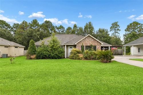 20116 Pecan Trace Dr, Ponchatoula, LA, 70454-9215 | Card Image
