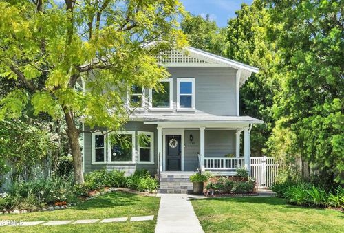 1135 Fairview Dr, La Canada Flintridge, CA, 91011 | Card Image