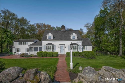67 Maple Ave N, Westport, CT, 06880-4166 | Card Image