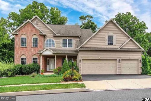 490 Adam Ln, MECHANICSBURG, PA, 17050-2478 | Card Image