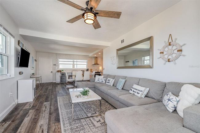 APT-4K - 4000 Ocean Beach Blvd, Condo with 2 bedrooms, 2 bathrooms and null parking in Cocoa Beach FL | Image 7