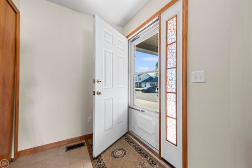 328 Heritage Way, Algonac, MI, 48001-1500 | Card Image
