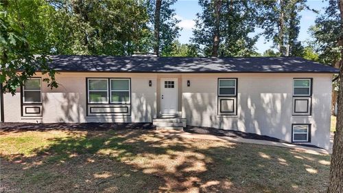 723 Windsor Trl, Asheboro, NC, 27203-4060 | Card Image
