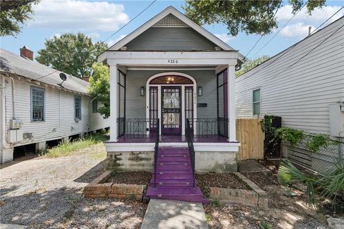 4226 S Carrollton Ave, New Orleans, LA, 70119-6820 | Card Image