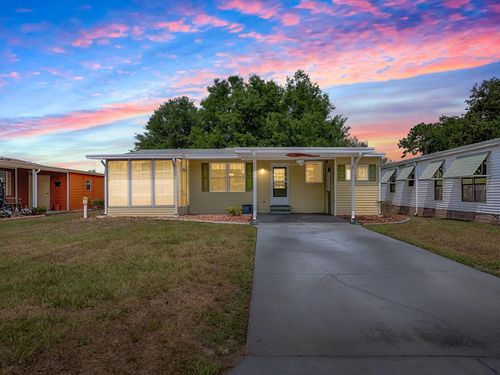 32521 W Golf Ct, LEESBURG, FL, 34748-8747 | Card Image
