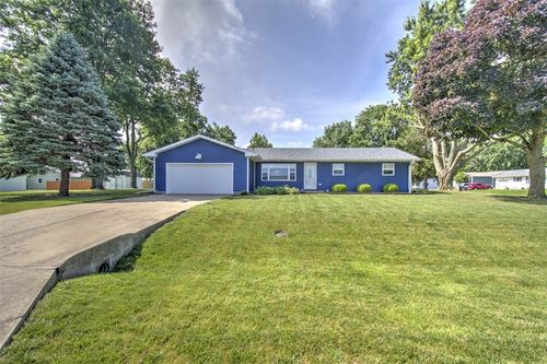 7 Gallagher, Warrensburg, IL, 62573-2157 | Card Image