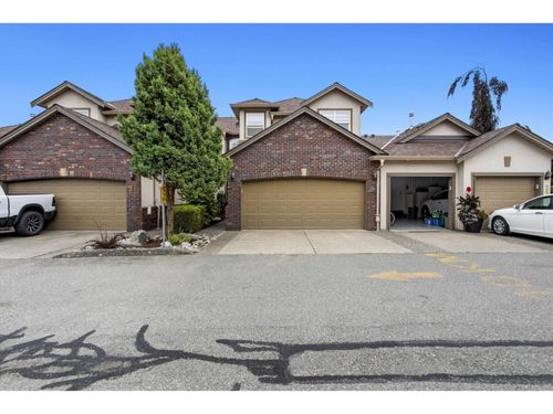 32-2525 Yale Crt, Abbotsford, BC, V2S8G9 | Card Image
