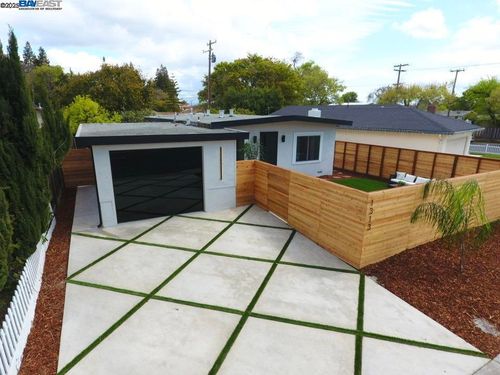 1313 Kiely Blvd, Santa Clara, CA, 95051-3824 | Card Image
