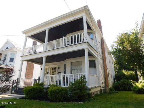 11 Homestead Ave, Albany, NY, 12203-1905 | Card Image