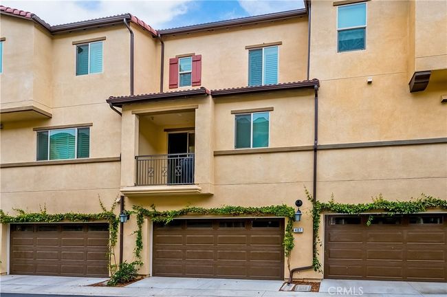 407 Coyote Pass, Condo with 3 bedrooms, 4 bathrooms and 2 parking in Lake Forest CA | Image 49