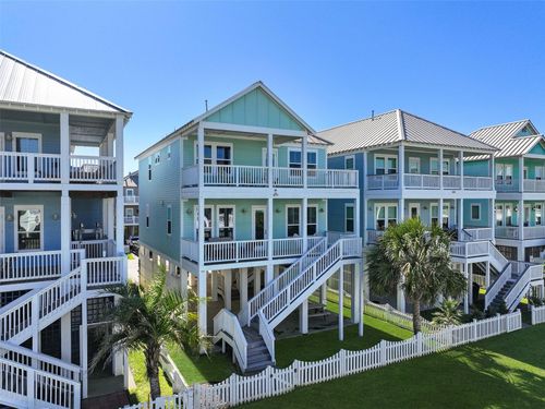 3827 Neptune, Galveston, TX, 77554-1003 | Card Image