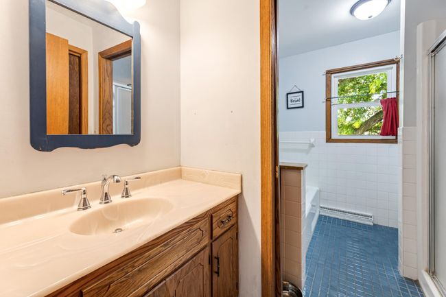 Full bath | Image 12