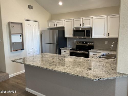 1014-2201 N Comanche Dr, Chandler, AZ, 85224-2328 | Card Image