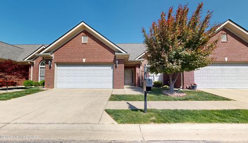 2122 Pickwick Dr, New Albany, IN, 47150-6224 | Card Image