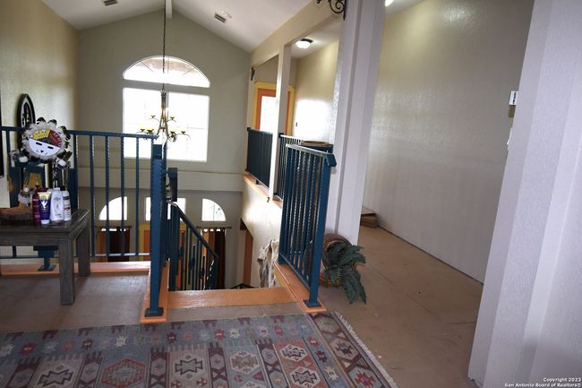 8389 E Loop 1604 S, House other with 5 bedrooms, 5 bathrooms and null parking in Adkins TX | Image 34