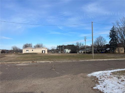 300 1st, Pine City, MN, 55063 | Card Image