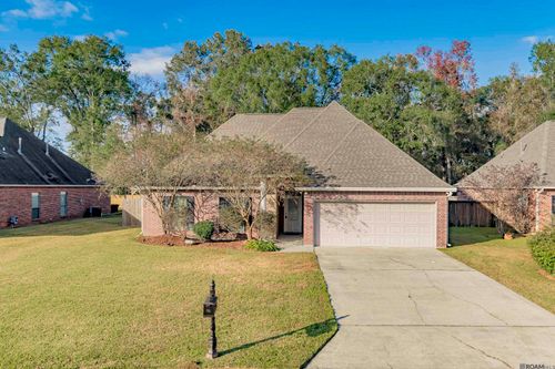 39096 Balmoral Dr, Prairieville, LA, 70769-4854 | Card Image