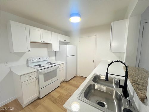 apt-101-221 Mission Newport Ln, Las Vegas, NV, 89107-2781 | Card Image