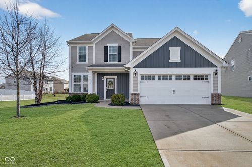 6895 Shooting Star Dr, Whitestown, IN, 46075-6217 | Card Image