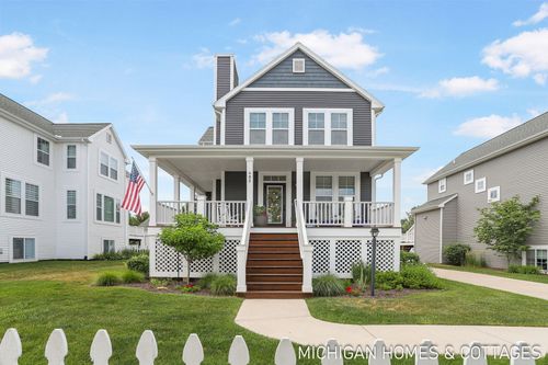 482 Summer Grove Dr, Douglas, MI, 49406-5227 | Card Image