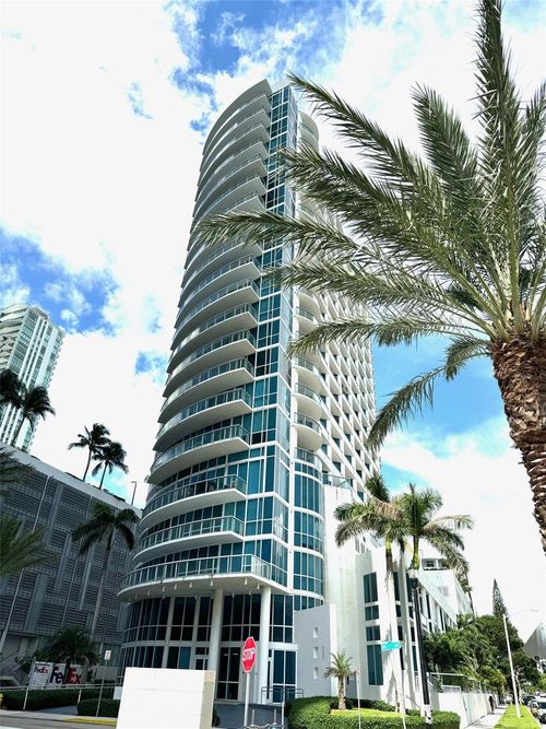 apt-1701-480 Ne 30th St, Miami, FL, 33137-4337 | Card Image