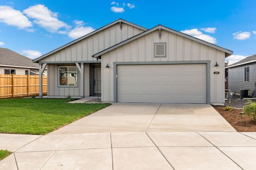 74-4136 Sw Pumice Ave, Redmond, OR, 97756 | Card Image