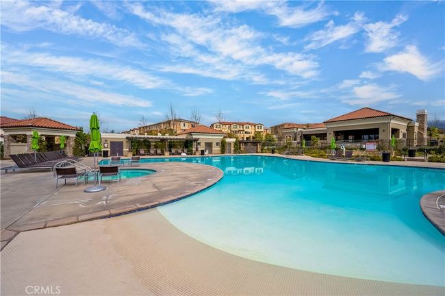 407 Coyote Pass, Condo with 3 bedrooms, 4 bathrooms and 2 parking in Lake Forest CA | Image 51