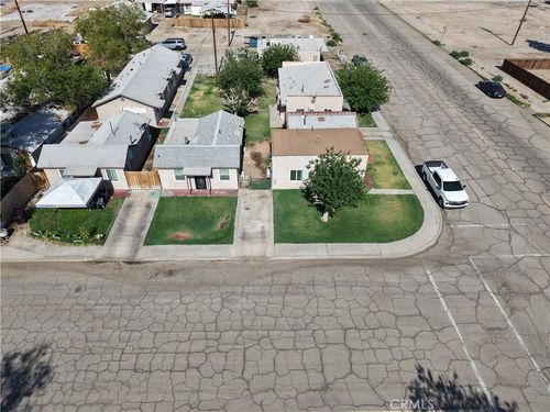 222 W Rice St, Blythe, CA, 92225-2525 | Card Image