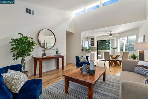 apt-8-1945 Trinity Ave, Walnut Creek, CA, 94596-7007 | Card Image