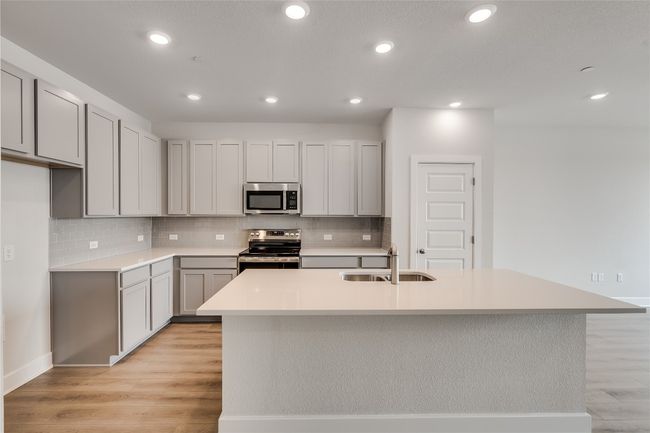 Kitchen | Image 5