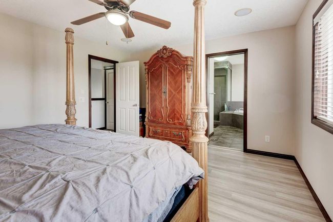 34 Chaparral Valley Place Se, House other with 5 bedrooms, 4 bathrooms and 4 parking in Calgary AB | Image 26