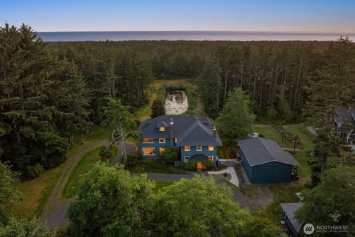 2415 Willows Rd, Seaview, WA, 98644-4249 | Card Image