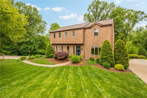 1222 Driftwood Dr, Mt. Lebanon, PA, 15243 | Card Image